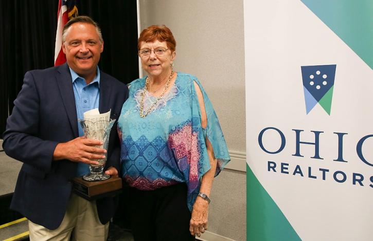 Darlene Breen honored with 'Lifetime Achievement' award